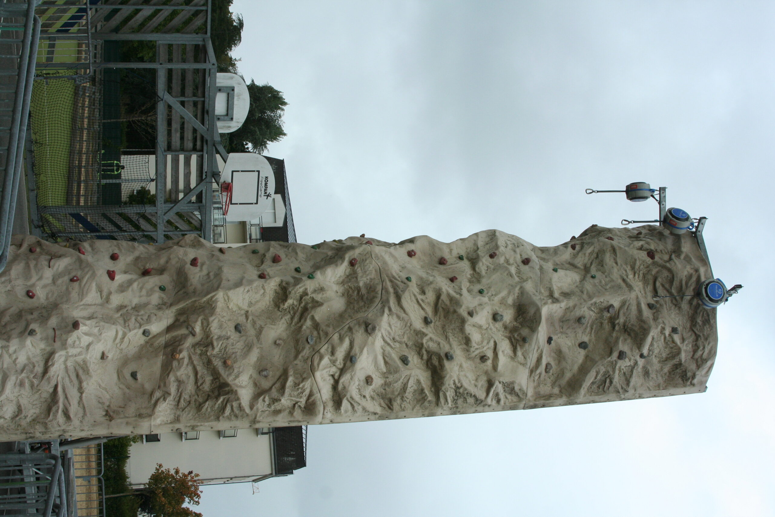 Intervention du R.A.I.D. au stade du pont bordeau !!! (avec photos)