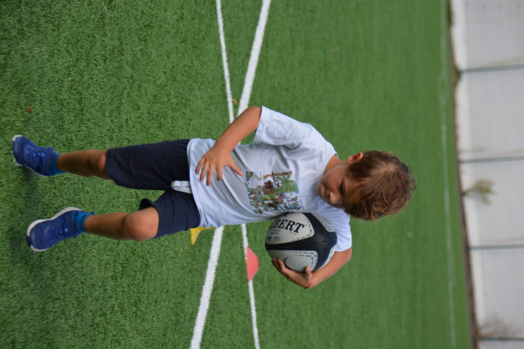 Throw Baby Rugby Rentrée baby rugby